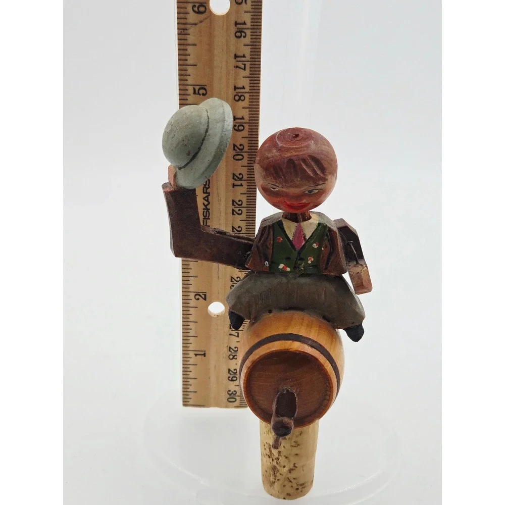Vintage ANRI Italy Mechanical Wood Bottle Stopper Tipping Hat Man on Barrel READ